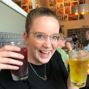 Meet your Posher, Nadine